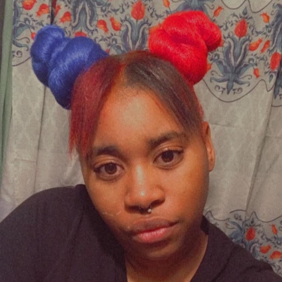 Meet your Posher, Sarita - Picture 1 of 1